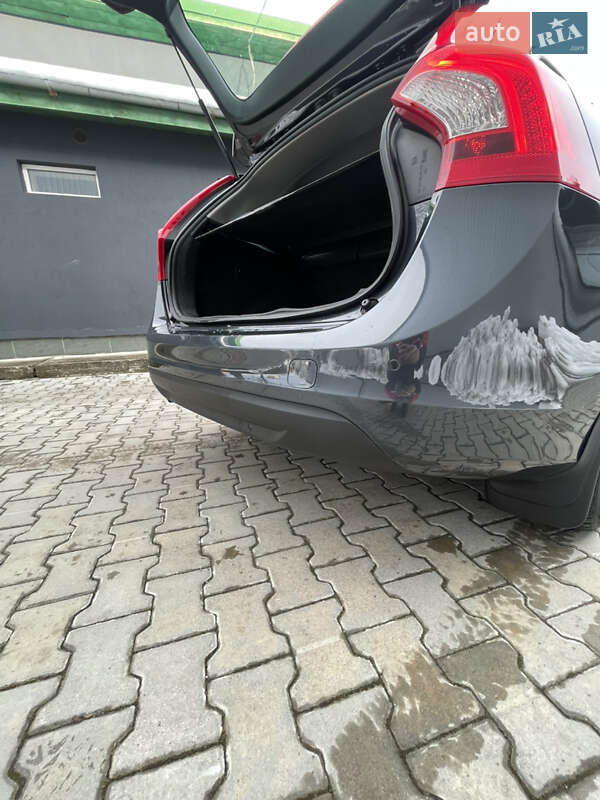 Універсал Volvo V60 2011 в Стрию