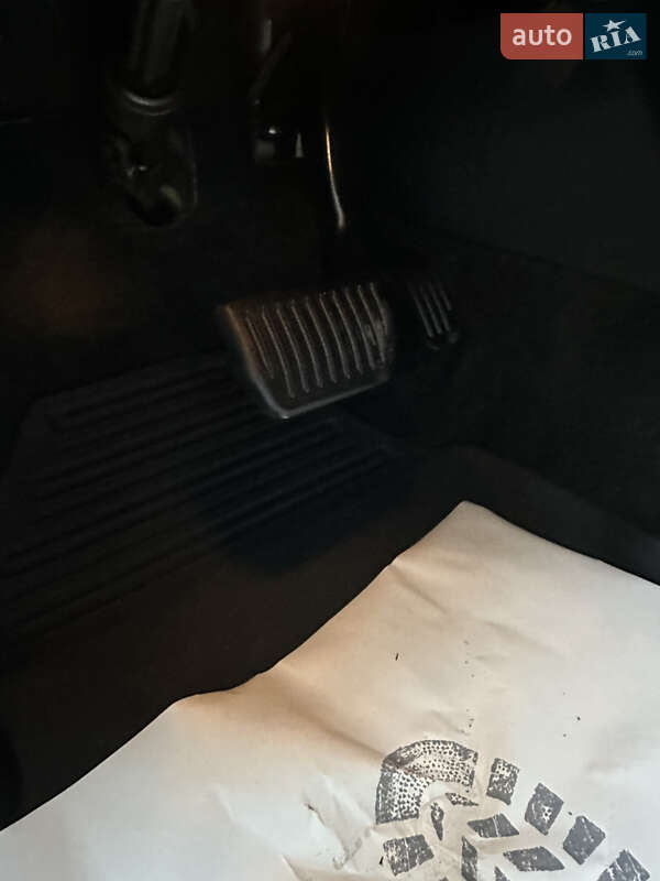 Універсал Volvo V60 2012 в Дубні фото 25 Універсал Volvo V60 2012 в Дубні