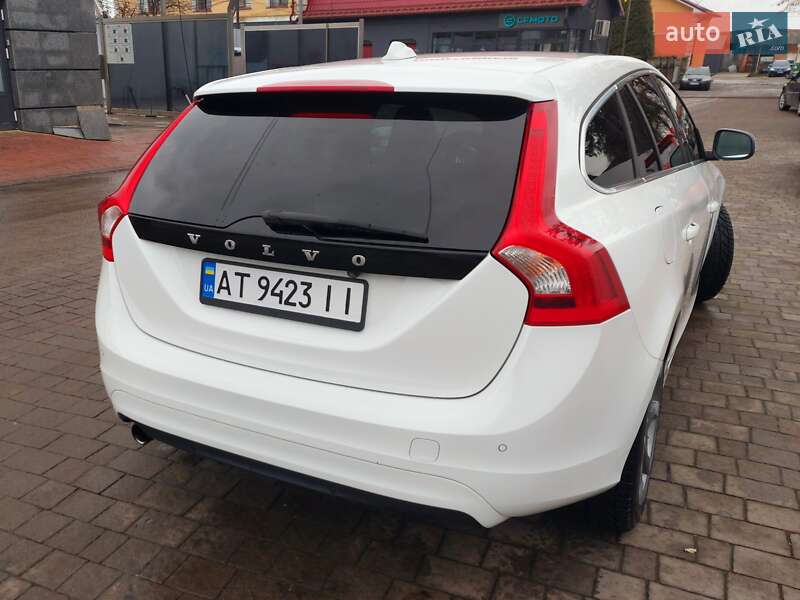 Универсал Volvo V60 2017 в Коломые фото 7 Универсал Volvo V60 2017 в Коломые