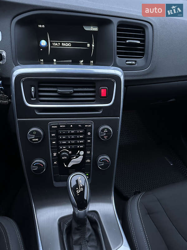 Універсал Volvo V60 2014 в Івано-Франківську фото 23 Універсал Volvo V60 2014 в Івано-Франківську