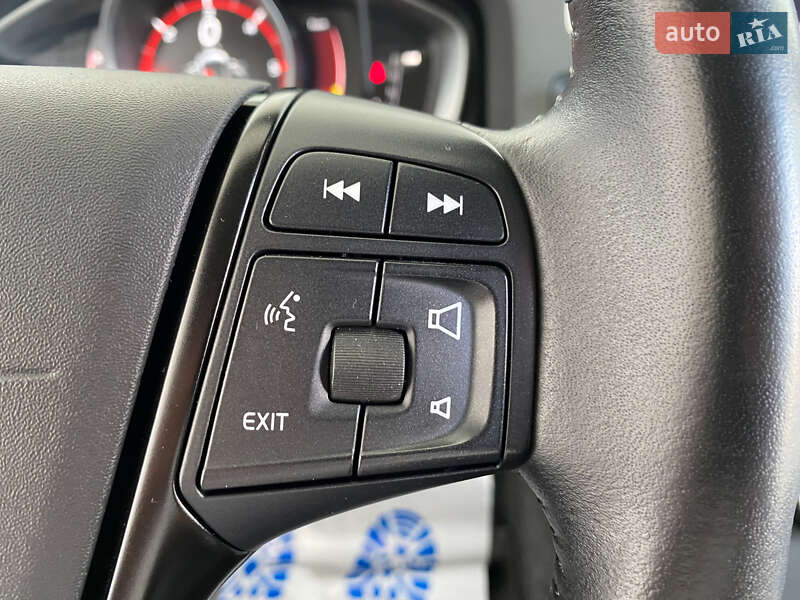 Универсал Volvo V60 2018 в Львове фото 12 Универсал Volvo V60 2018 в Львове