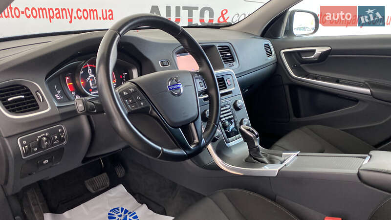 Универсал Volvo V60 2018 в Львове фото 6 Универсал Volvo V60 2018 в Львове