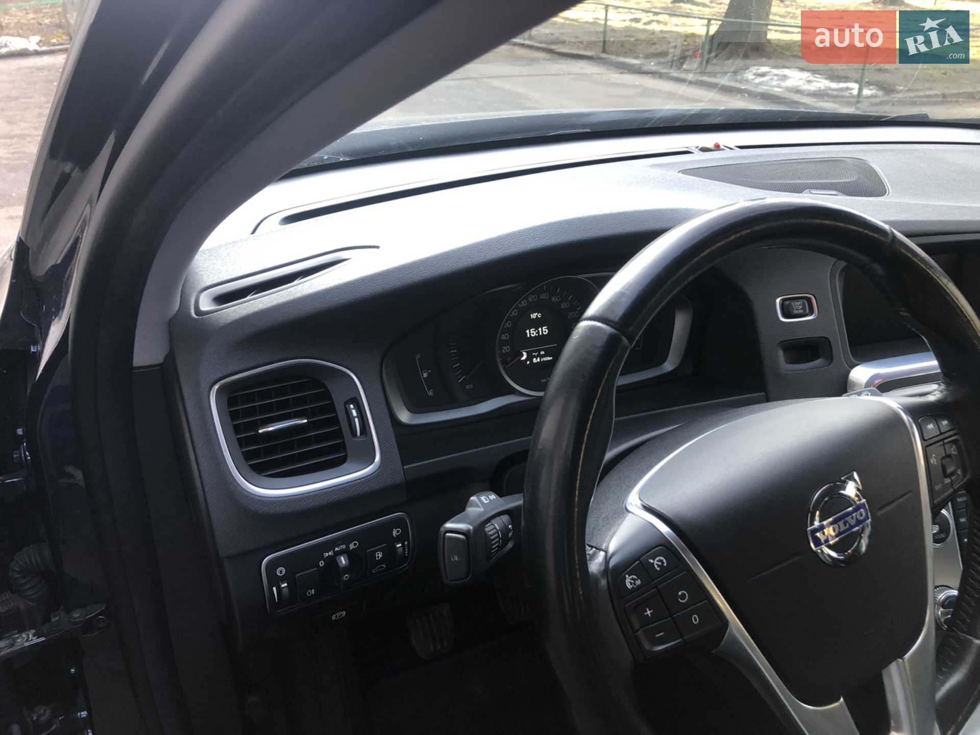 2015 Volvo V60 - мініатюра 12