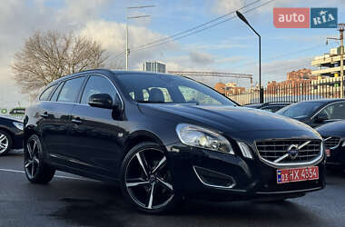 Універсал Volvo V60 2011 в Києві