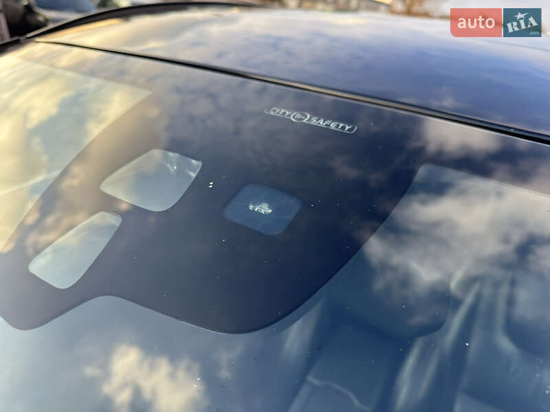 Універсал Volvo V60 2011 в Києві фото 60 Універсал Volvo V60 2011 в Києві