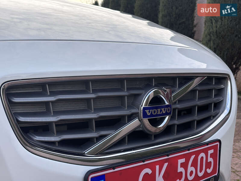 Универсал Volvo V60 2013 в Стрые