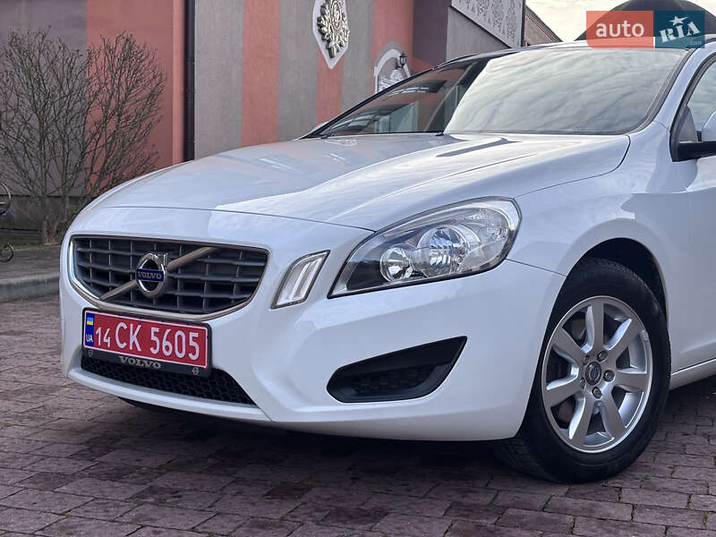 Универсал Volvo V60 2013 в Стрые