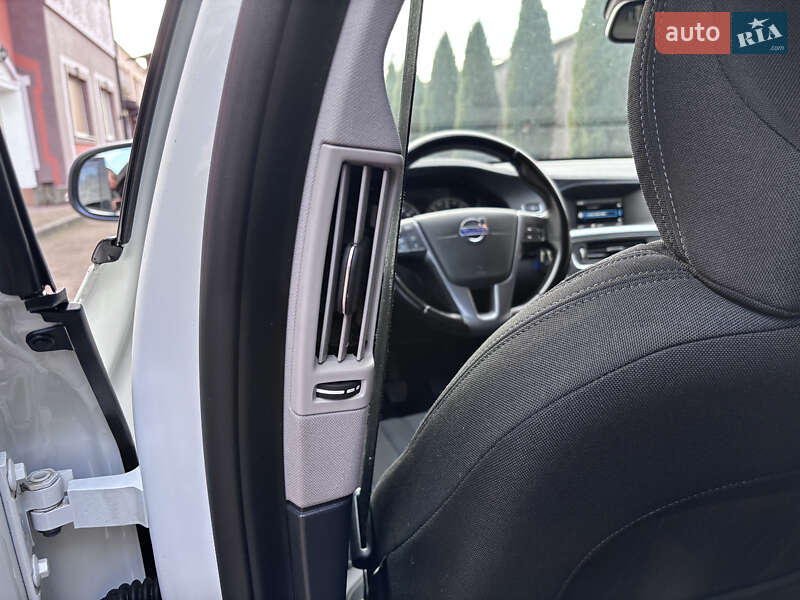 Универсал Volvo V60 2013 в Стрые