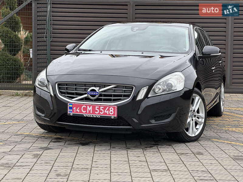 Универсал Volvo V60 2012 в Стрые фото Универсал Volvo V60 2012 в Стрые