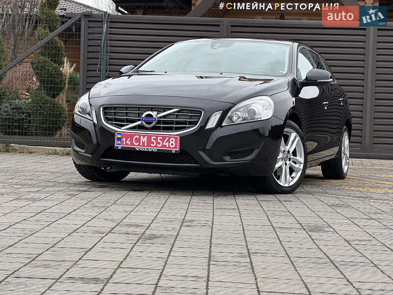 Универсал Volvo V60 2012 в Стрые фото 16 Универсал Volvo V60 2012 в Стрые