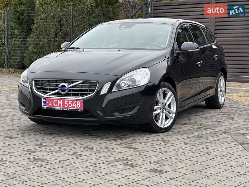 Универсал Volvo V60 2012 в Стрые фото 32 Универсал Volvo V60 2012 в Стрые