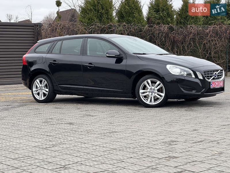Универсал Volvo V60 2012 в Стрые фото 49 Универсал Volvo V60 2012 в Стрые