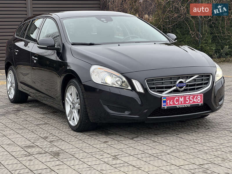 Универсал Volvo V60 2012 в Стрые фото 88 Универсал Volvo V60 2012 в Стрые