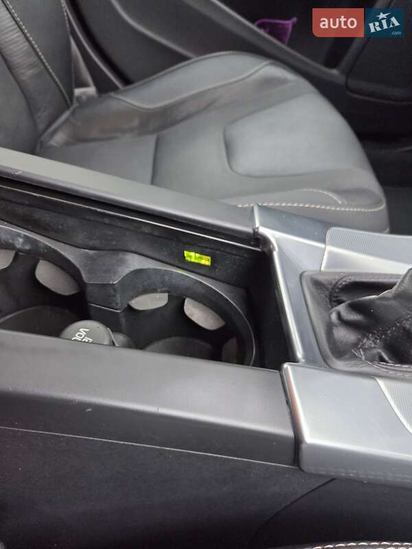 Универсал Volvo V60 2012 в Львове