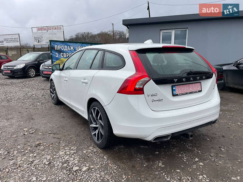 Универсал Volvo V60 2015 в Полтаве