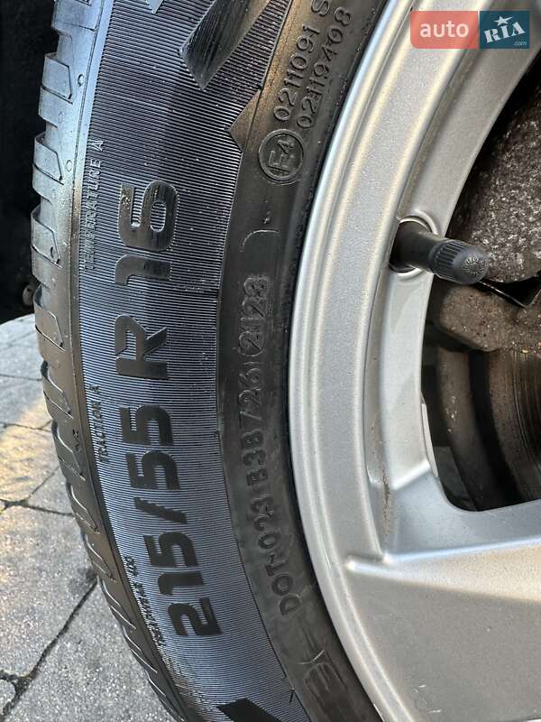 Універсал Volvo V60 2016 в Стрию