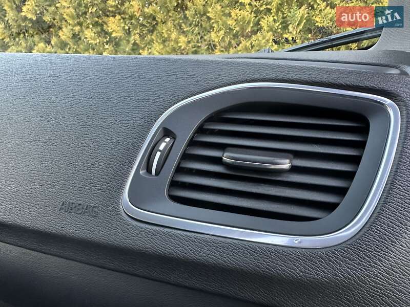 Універсал Volvo V60 2016 в Стрию