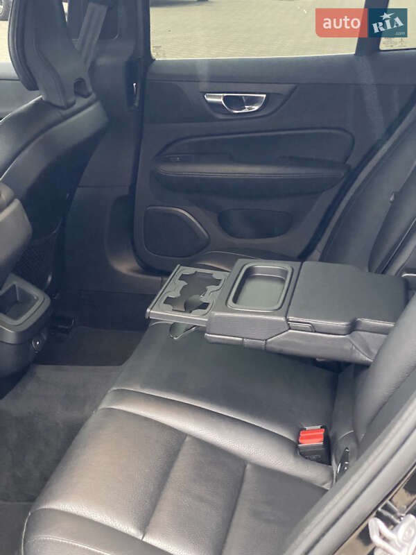 Універсал Volvo V60 2020 в Києві