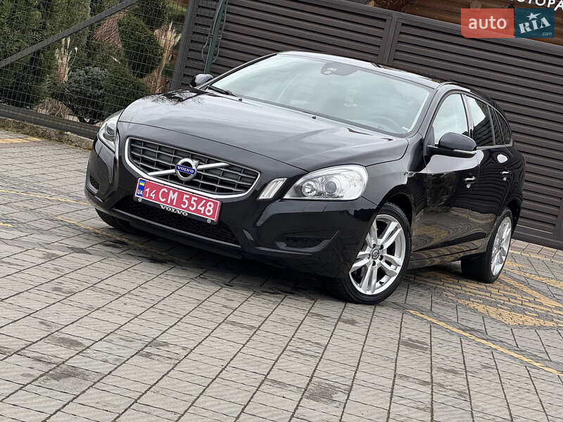 Универсал Volvo V60 2012 в Стрые
