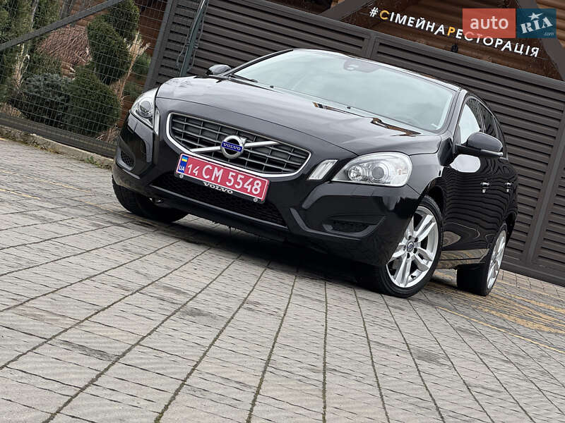 Универсал Volvo V60 2012 в Стрые