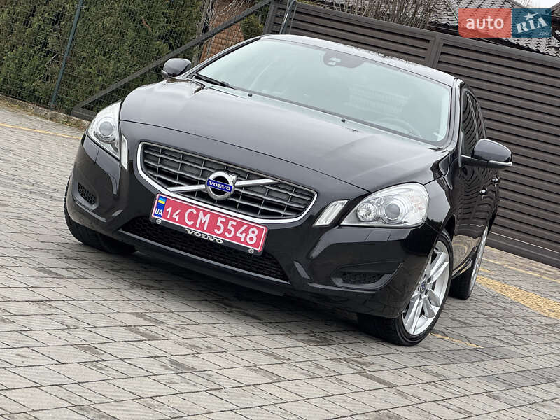 Универсал Volvo V60 2012 в Стрые