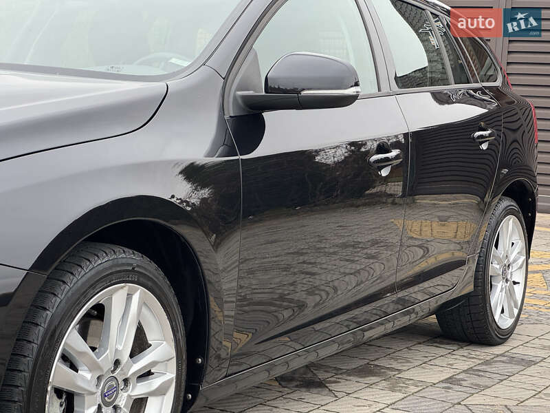 Универсал Volvo V60 2012 в Стрые