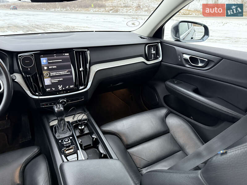 Універсал Volvo V60 2020 в Бережанах
