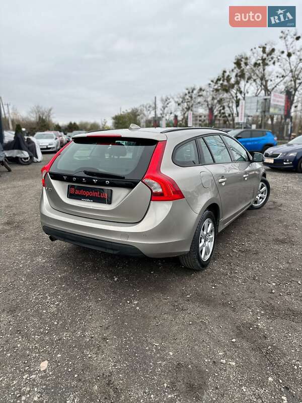 Универсал Volvo V60 2011 в Белогородке
