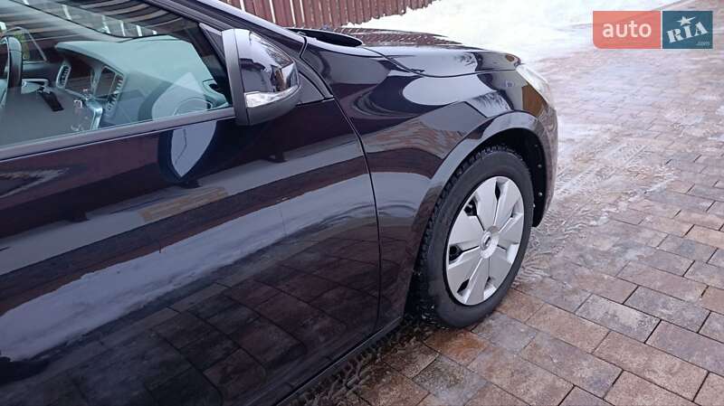 Универсал Volvo V60 2011 в Стрые