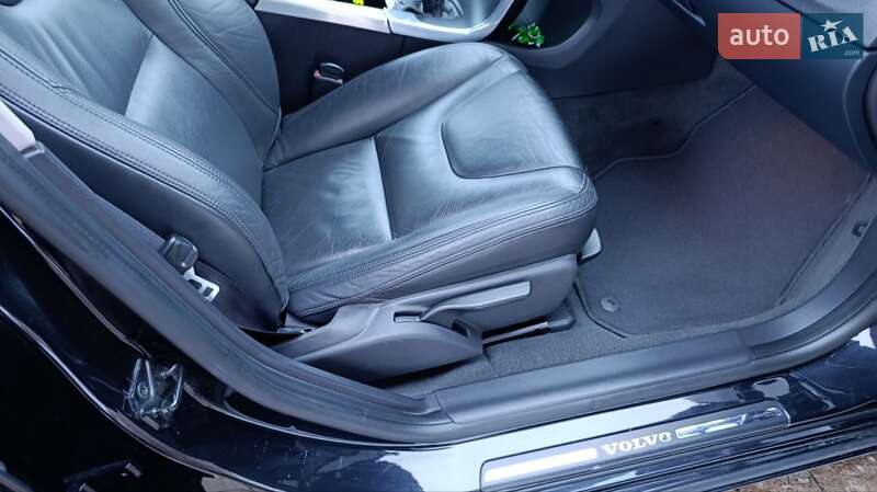 Универсал Volvo V60 2011 в Стрые