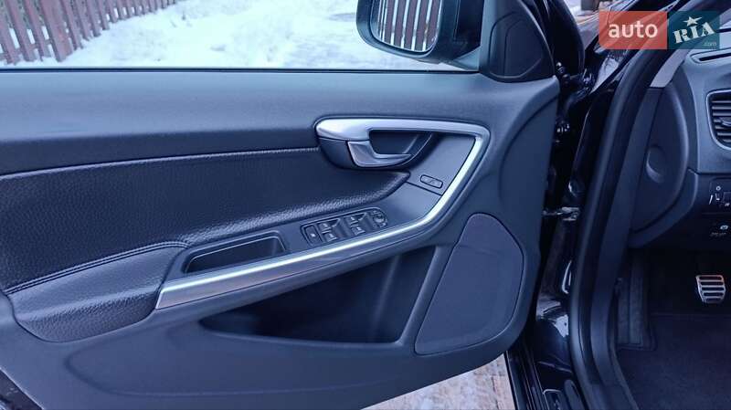 Универсал Volvo V60 2011 в Стрые