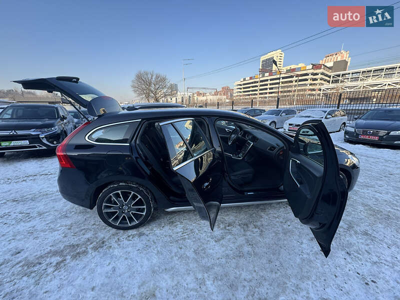 Универсал Volvo V60 2011 в Киеве