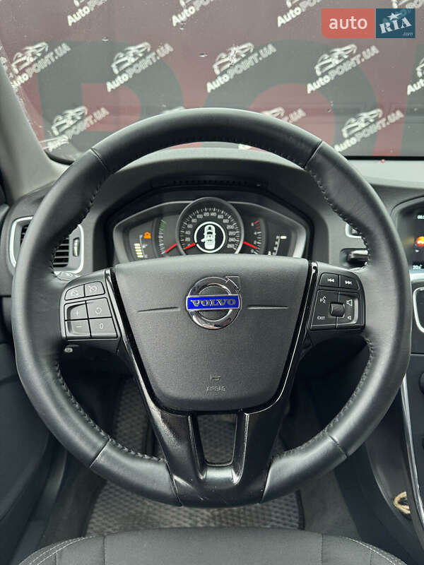 Универсал Volvo V60 2016 в Сумах фото 20 Универсал Volvo V60 2016 в Сумах