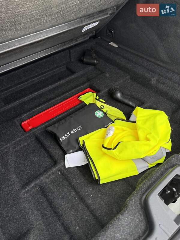 Универсал Volvo V60 2011 в Сумах фото 16 Универсал Volvo V60 2011 в Сумах