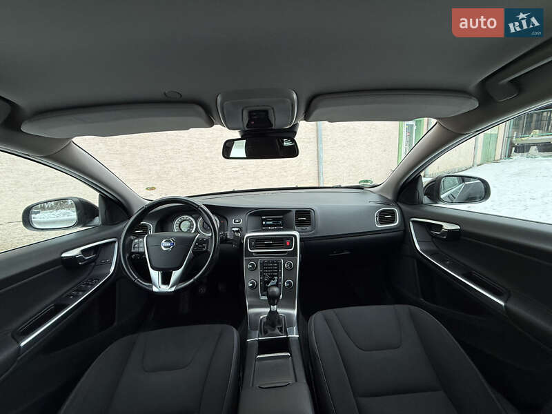 Универсал Volvo V60 2011 в Стрые фото 5 Универсал Volvo V60 2011 в Стрые