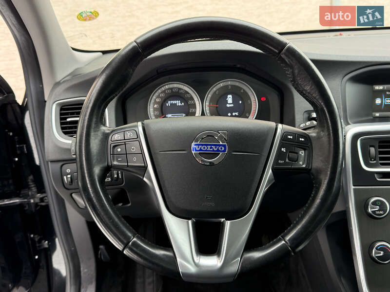 Универсал Volvo V60 2011 в Стрые фото 39 Универсал Volvo V60 2011 в Стрые