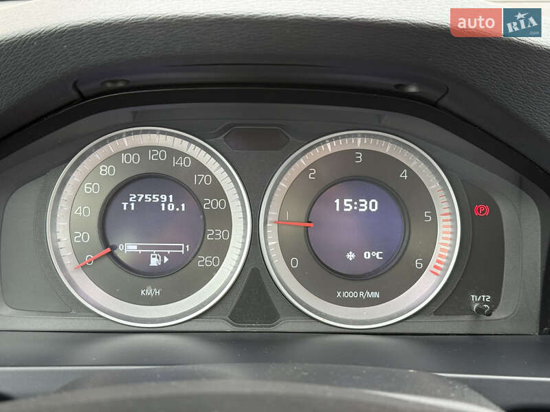 Универсал Volvo V60 2011 в Стрые фото 41 Универсал Volvo V60 2011 в Стрые