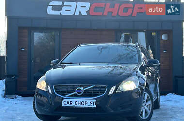 Універсал Volvo V60 2012 в Стрию