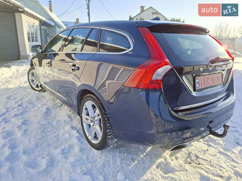 Универсал Volvo V60 2014 в Ровно фото 18 Универсал Volvo V60 2014 в Ровно
