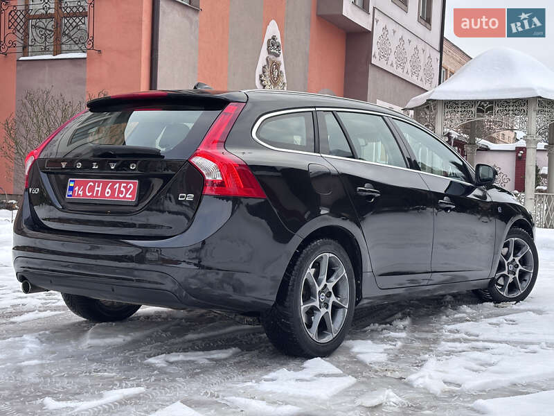 Универсал Volvo V60 2015 в Стрые