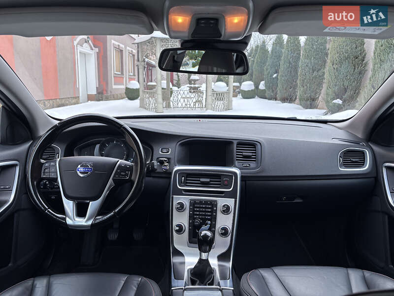 Универсал Volvo V60 2015 в Стрые
