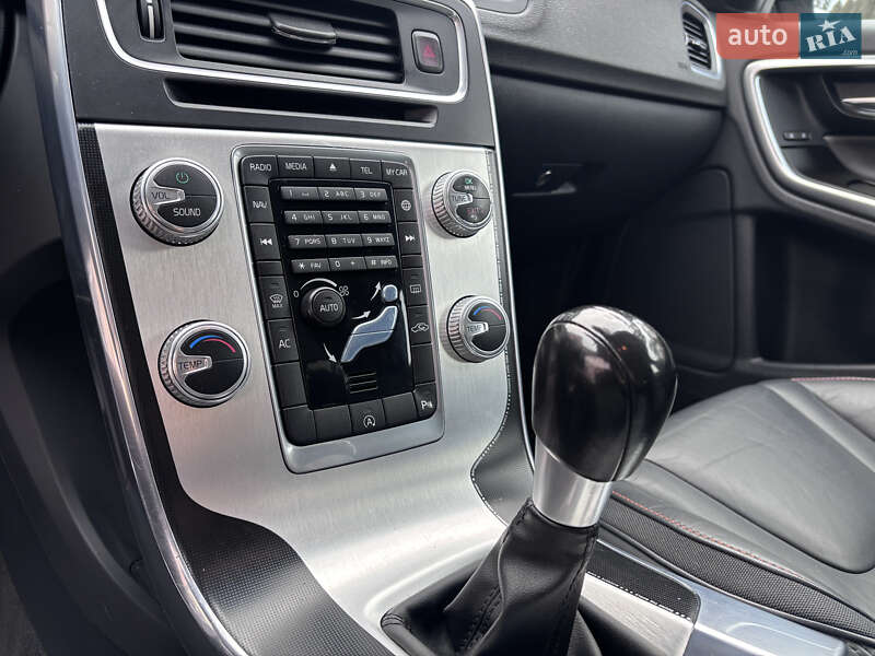 Универсал Volvo V60 2015 в Стрые