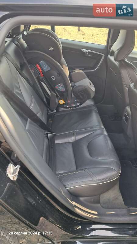 Универсал Volvo V60 2014 в Ивано-Франковске фото 14 Универсал Volvo V60 2014 в Ивано-Франковске