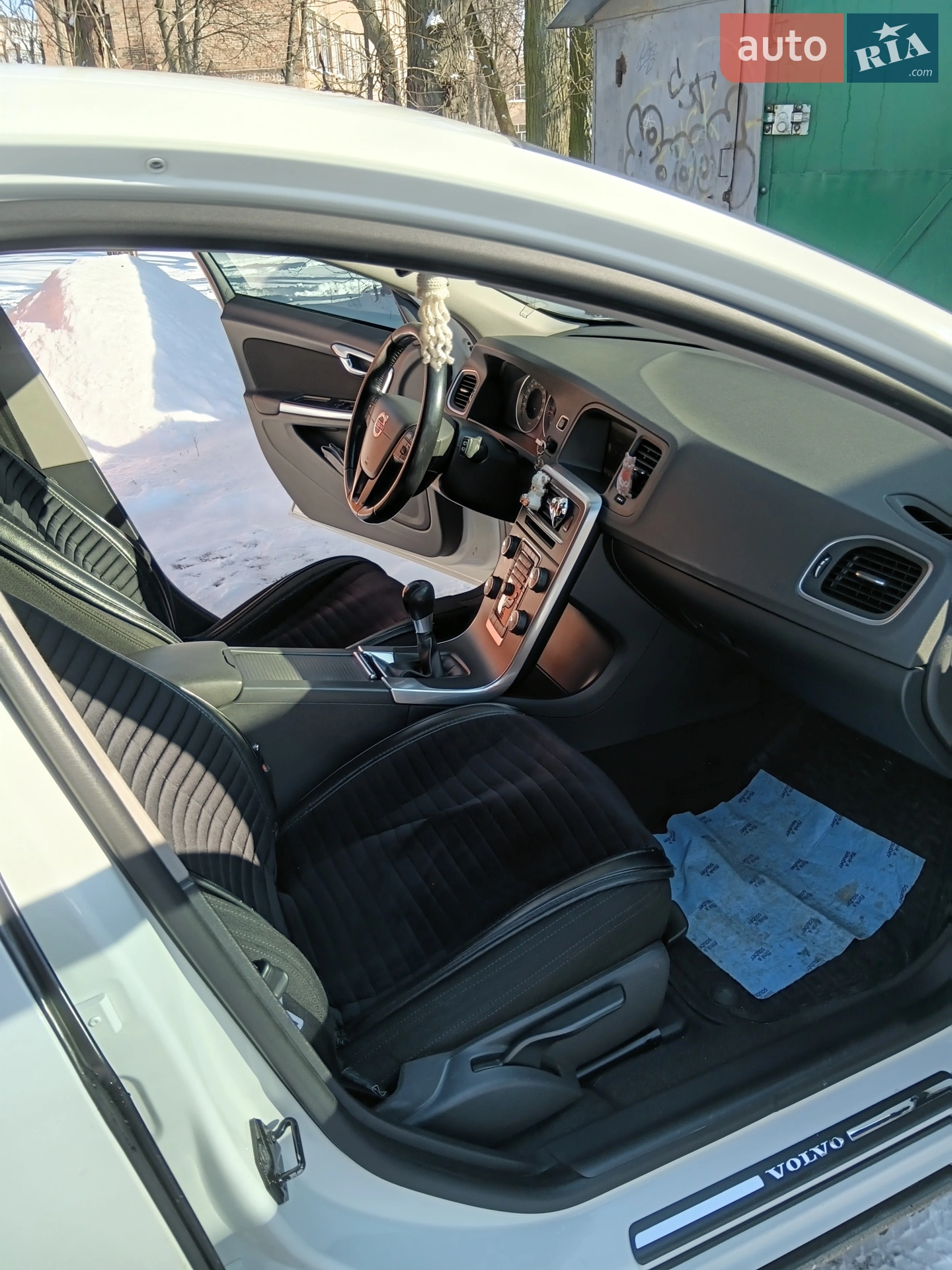 2011 Volvo V60 - мініатюра 5