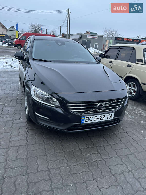 Volvo V60 2014