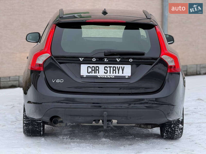 Універсал Volvo V60 2011 в Стрию
