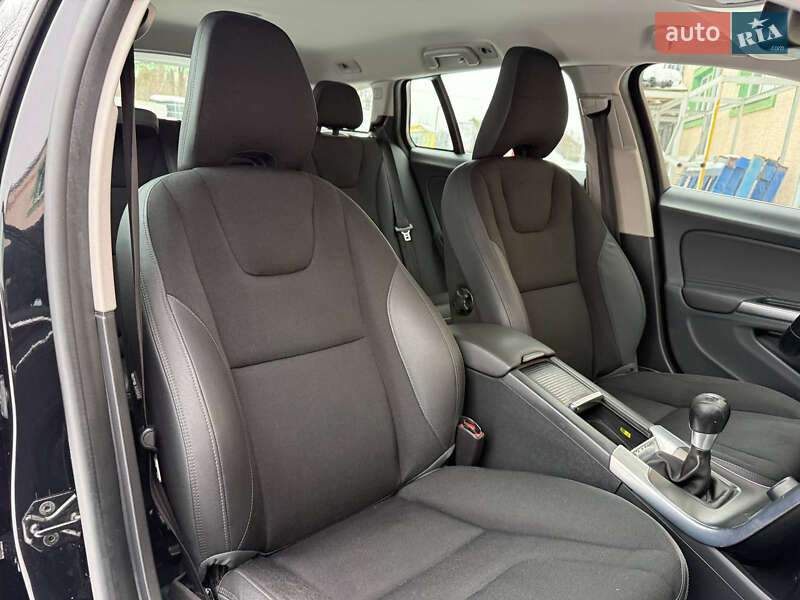 Універсал Volvo V60 2011 в Стрию