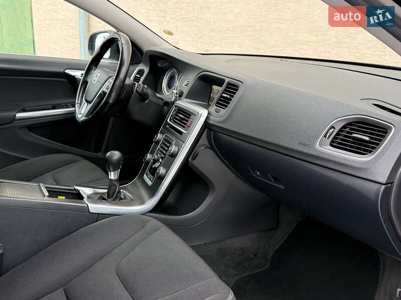 Універсал Volvo V60 2011 в Стрию