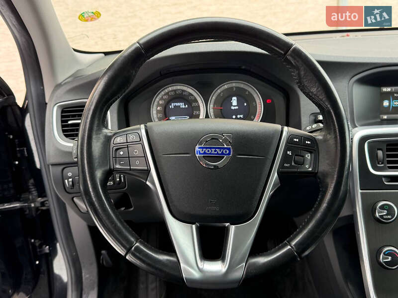 Універсал Volvo V60 2011 в Стрию