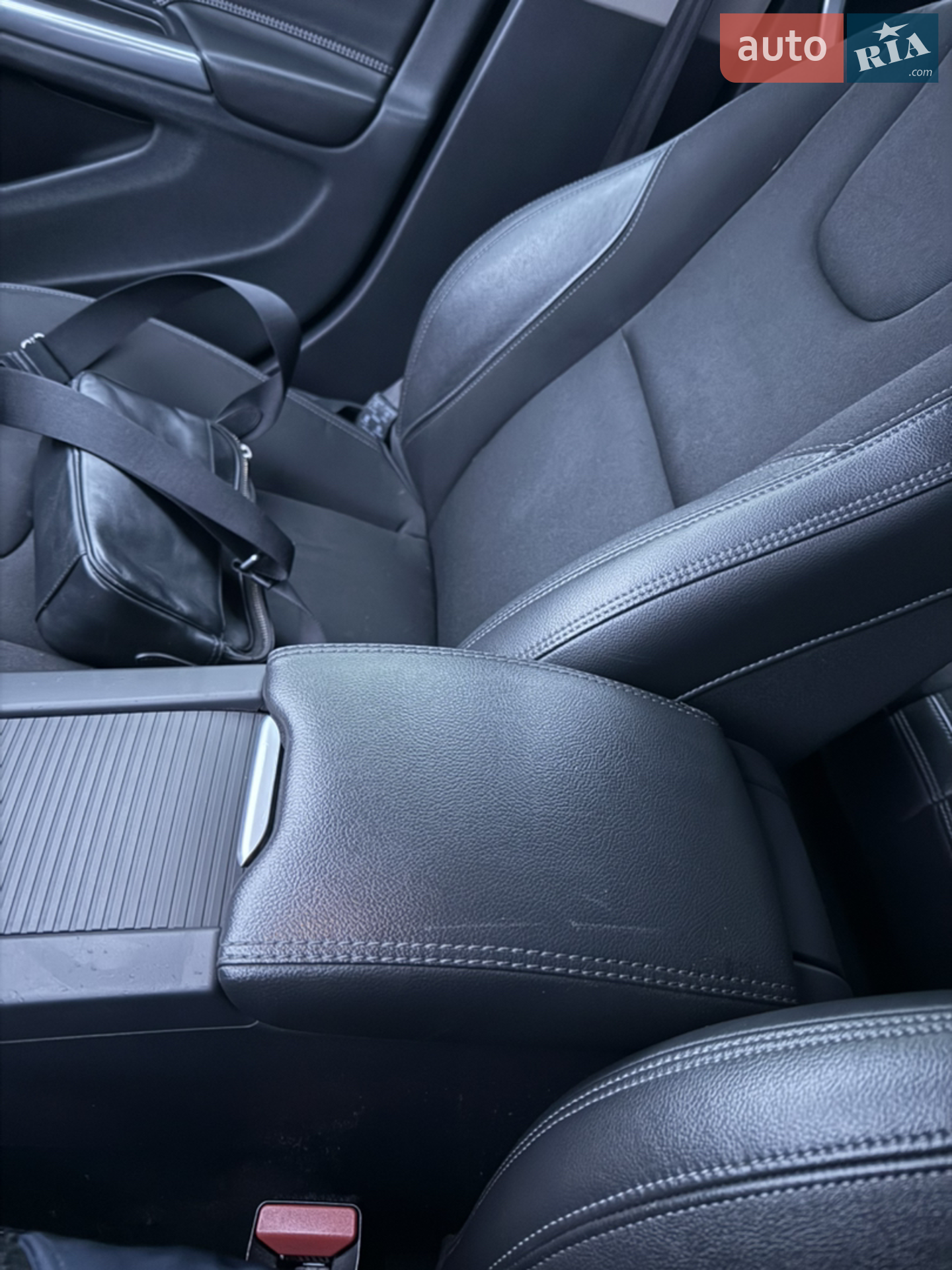 2015 Volvo V60 - мініатюра 15